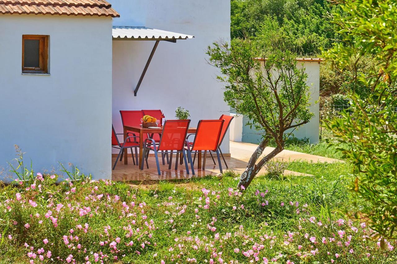 Platanos Stone House Villa Kalyves Exterior photo